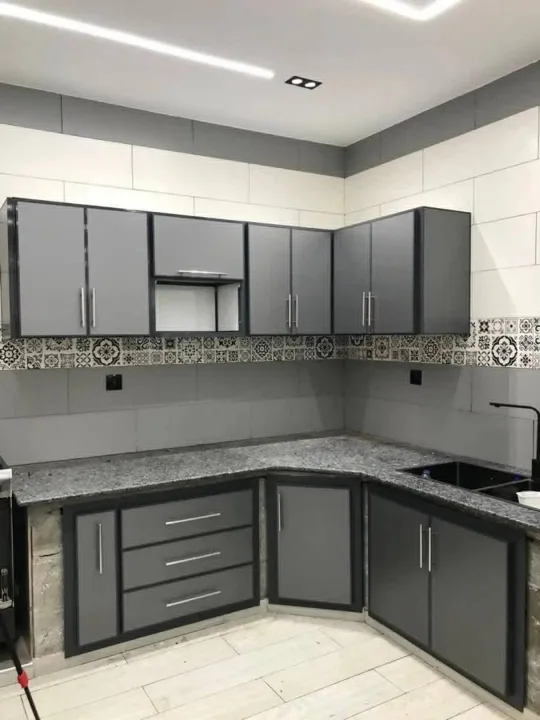 فني مطابخ المدينة المنورة 0576642162 - فني مطابخ المنيوم المدينة المنورة